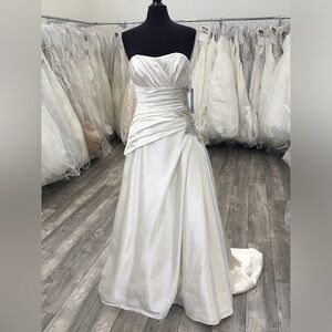 Morilee Bridal wedding dress, white, beaded, train, strapless